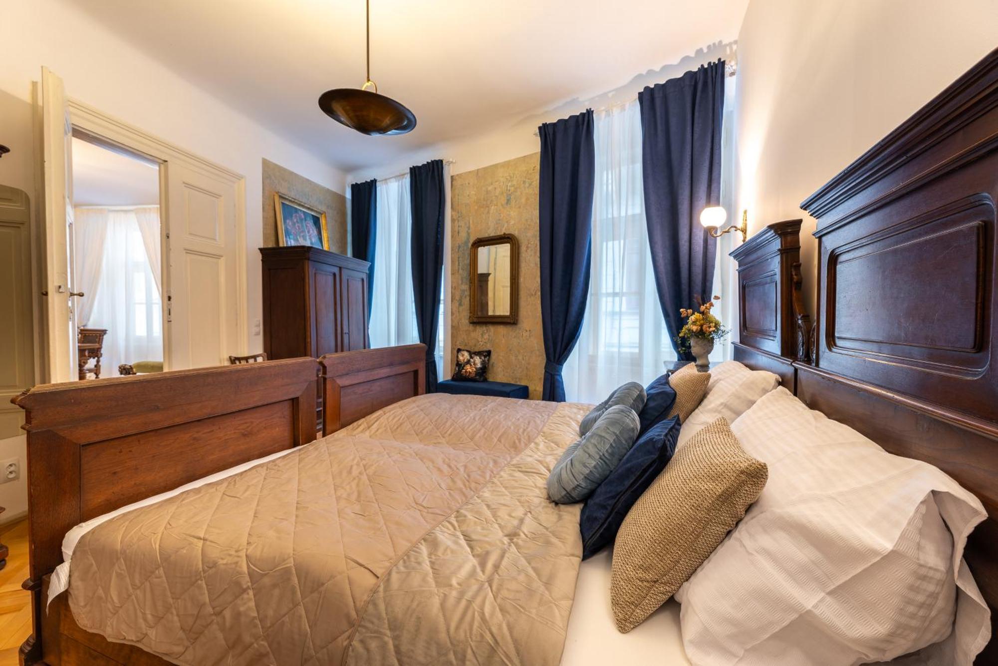 King'S Royal Apartments In City Centre Prague Extérieur photo